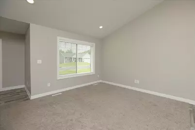 302 Devin Drive, Saint Charles, MN 55972 - Photo 5