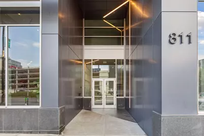 811 Washington Avenue S #1410, Minneapolis, MN 55415 - Photo 17
