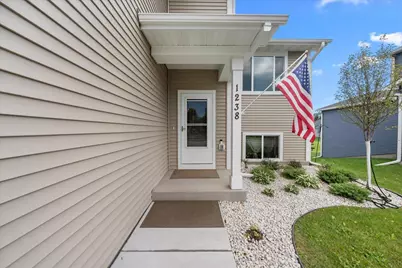 1238 Compton Avenue, River Falls, WI 54022 - Photo 9