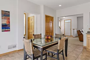 8262 Labont Way, Eden Prairie, MN 55344 - Photo 7