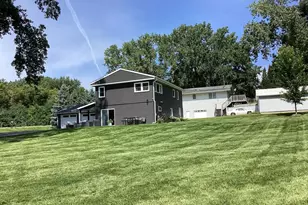 21950 733rd Ave, Albert Lea, MN 56007 - Photo 3