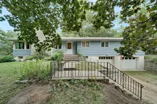 14616 Wildcrest Rd, Minnetonka, MN 55345 - Photo 5