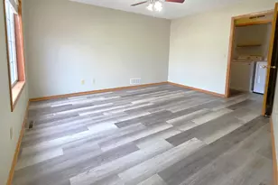 7256 Brittany Ln, Inver Grove Heights, MN 55076 - Photo 11