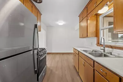 1668 Craig Place, Saint Paul, MN 55119 - Photo 9