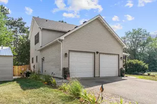 26141 22nd St W, Zimmerman, MN 55398 - Photo 5