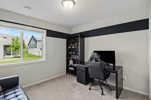 17833 Essex Ln, Lakeville, MN 55044 - Photo 21