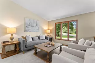 10465 Olympic Cir, Eden Prairie, MN 55347 - Photo 3