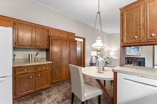 10465 Olympic Cir, Eden Prairie, MN 55347 - Photo 7