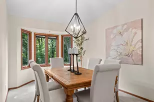10465 Olympic Cir, Eden Prairie, MN 55347 - Photo 9