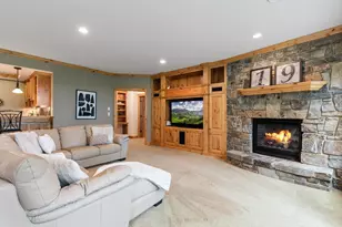 2180 Crestview Dr, Excelsior, MN 55331 - Photo 33