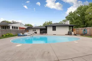 5400 Richmond Ln, Edina, MN 55436 - Photo 35