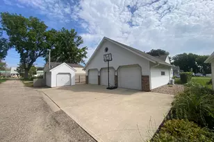 111 Dover St N, Dover, MN 55929 - Photo 3