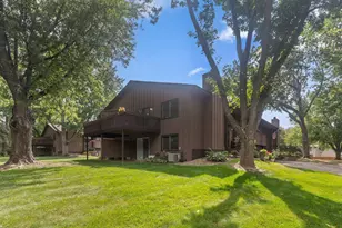 1258 Bridle Path Ct, White Bear Lake, MN 55110 - Photo 27