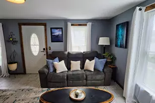 323 1st St SW, Wadena, MN 56482 - Photo 7