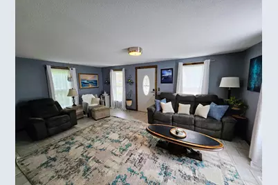 323 1st Street SW, Wadena, MN 56482 - Photo 5