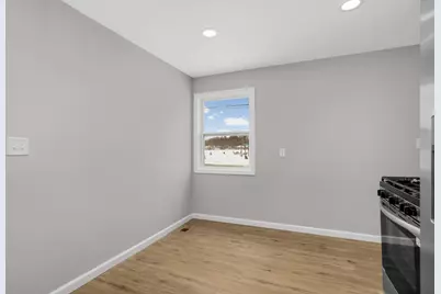 4533 Welcome Avenue N, Crystal, MN 55422 - Photo 11