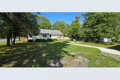1127 8th Street, International Falls, MN 56649 - Photo 1