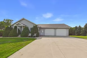 33826 Co Rd 18, Starbuck, MN 56381 - Photo 3