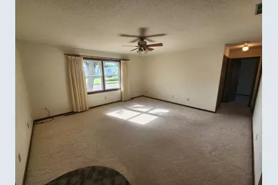 408 N Everett Street #1, Le Roy, MN 55951 - Photo 3