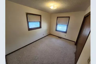 408 N Everett Street #1, Le Roy, MN 55951 - Photo 9