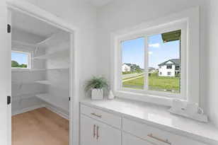3705 Elliana Pl, Shakopee, MN 55379 - Photo 11