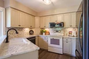 111 W Colvill St, Cannon Falls, MN 55009 - Photo 13