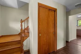 395 Kingston Ave, Maplewood, MN 55117 - Photo 17