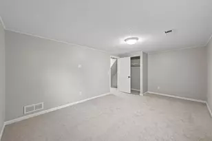 6907 Berkshire Ln N, Maple Grove, MN 55311 - Photo 29