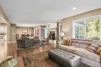142 Wildwood Bay Drive, Mahtomedi, MN 55115 - Photo 17