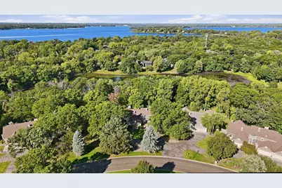 142 Wildwood Bay Drive, Mahtomedi, MN 55115 - Photo 65