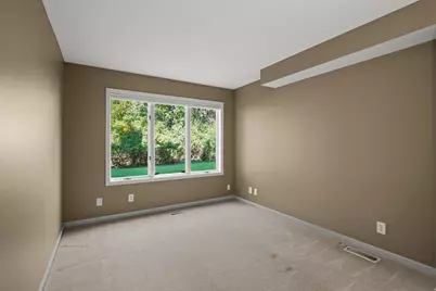142 Wildwood Bay Drive, Mahtomedi, MN 55115 - Photo 35