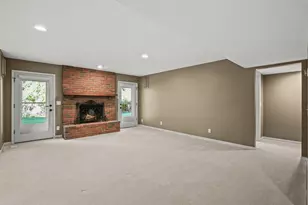 142 Wildwood Bay Dr, Mahtomedi, MN 55115 - Photo 29