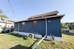 102 Milbrath St, Okabena, MN 56161 - Photo 37