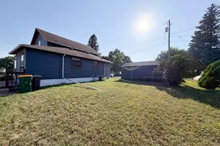 102 Milbrath St, Okabena, MN 56161 - Photo 35