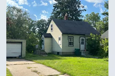 609 NW 9th Avenue, Grand Rapids, MN 55744 - Photo 1