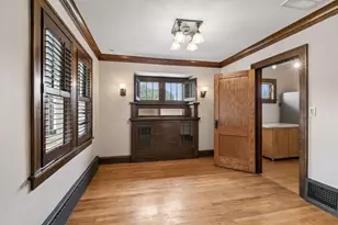 2043 Berkeley Ave, Saint Paul, MN 55105 - Photo 15