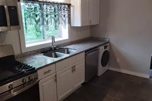 652 Watson Ave, Saint Paul, MN 55102 - Photo 5