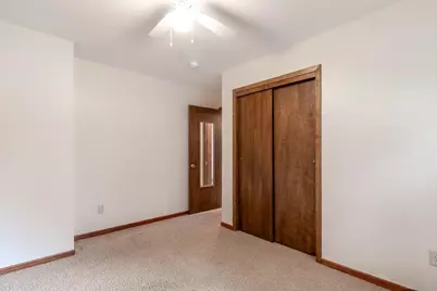 100 Meadow Lane, Mankato, MN 56001 - Photo 27