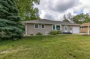 100 Meadow Ln, Mankato, MN 56001 - Photo 43