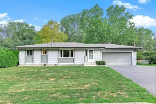 104 Meadow Cir N, Burnsville, MN 55337 - Photo 1
