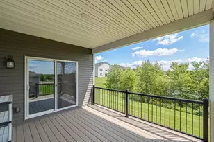 11516 Brookview Dr, Maple Grove, MN 55311 - Photo 9