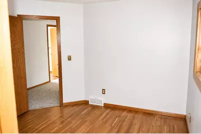 307 E Park Drive, Hibbing, MN 55746 - Photo 33