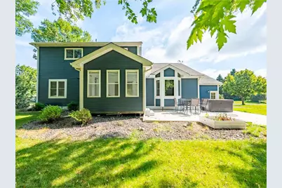 307 E Park Drive, Hibbing, MN 55746 - Photo 5