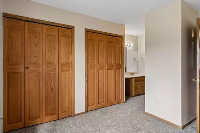 8605 Maplebrook Parkway N, Brooklyn Park, MN 55445 - Photo 17