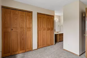 8605 Maplebrook Pkwy N, Brooklyn Park, MN 55445 - Photo 17
