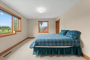 1619 Golf View Dr, River Falls, WI 54022 - Photo 23