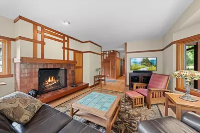 1619 Golf View Drive, River Falls, WI 54022 - Photo 9