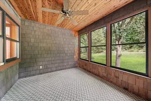1619 Golf View Dr, River Falls, WI 54022 - Photo 29
