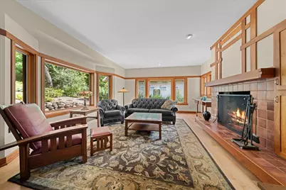 1619 Golf View Drive, River Falls, WI 54022 - Photo 7