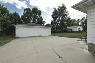 567 W 5th St, Zumbrota, MN 55992 - Photo 21